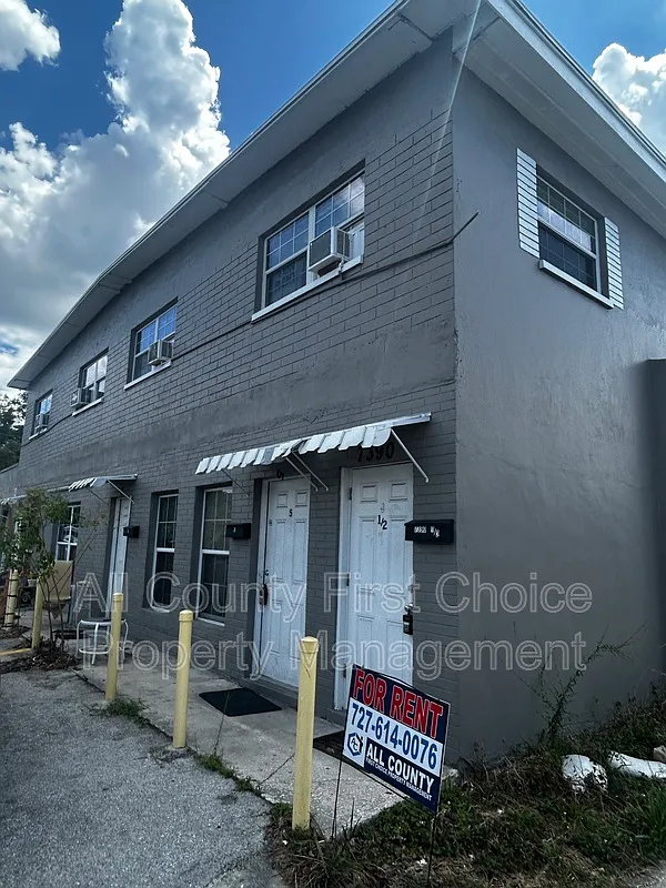 2 bed, 1.0 bath, 850 sqft, $1,200 — Photo 1