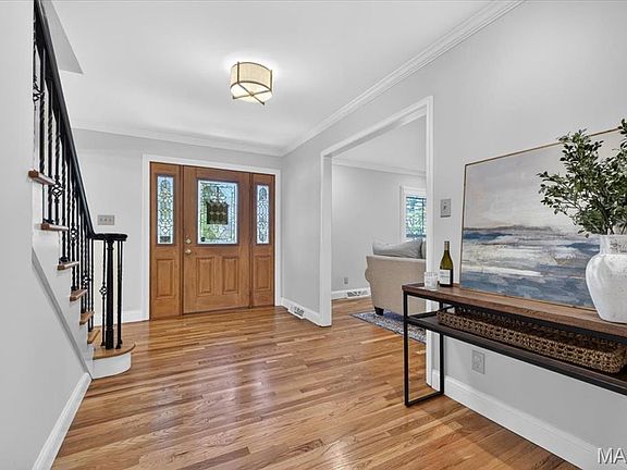4th image of 1868 Newburyport Rd