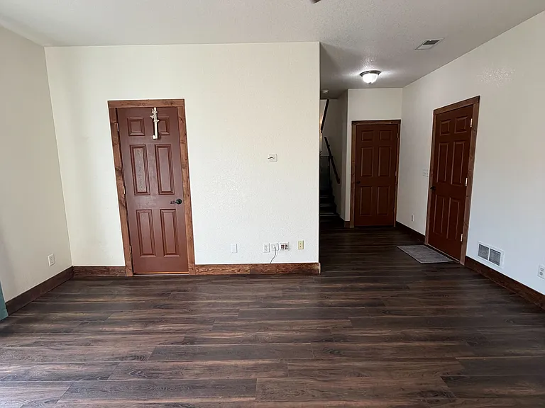 621 Scotch Pine Dr — Photo 6