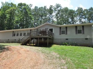 300 White Oak Ln, Jackson, GA 30233