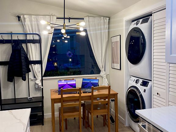 4th image of 19533 1st Ave NW #2