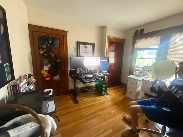 22 Raymond St #0, Allston, MA 02134