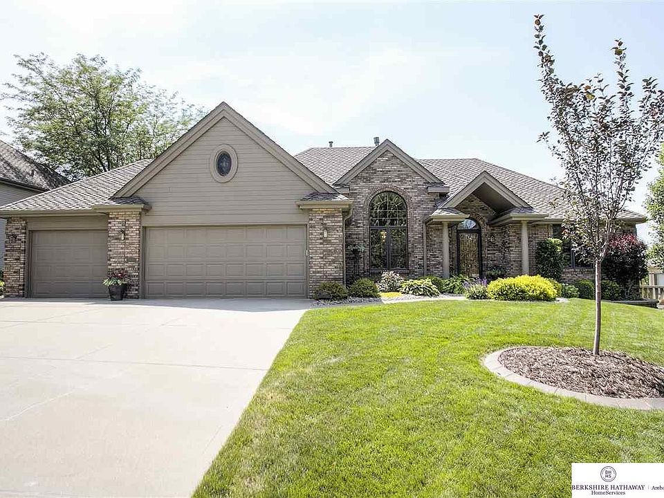1st image of 3408 N 128th Cir