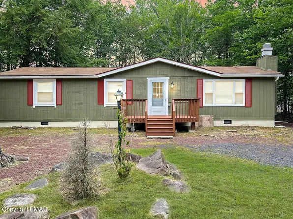 1847 Shady Side Dr, Tobyhanna, PA 18466