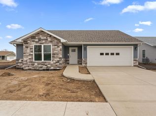 249 Whispering Blvd, La Porte, IN 46350