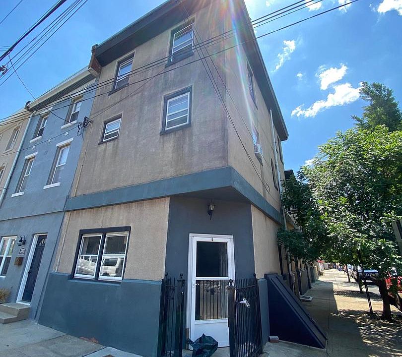 1st image of 2400 E Dauphin St APT 1