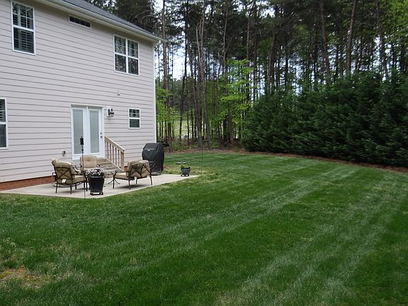 2nd image of 114 Sycamore Slope Ln