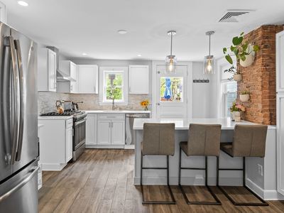 14 Atlantic St #2, South Boston, MA, 02127