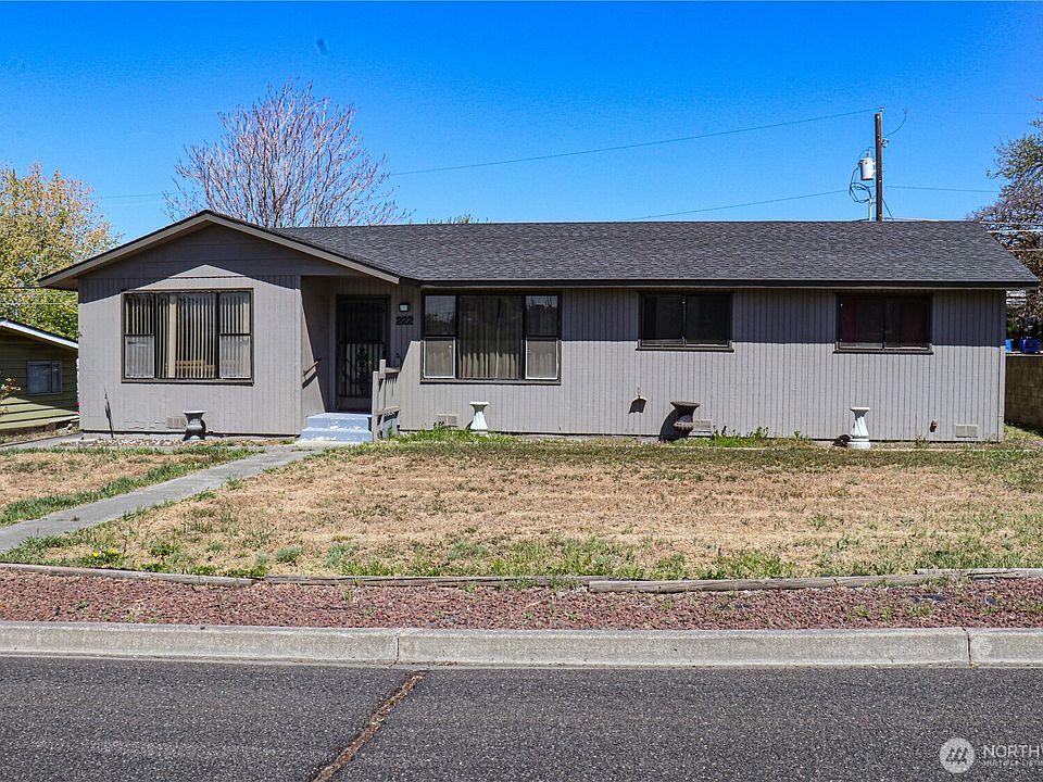 1st image of 222 W Nelson Road