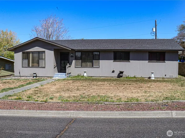 222 W Nelson Road, Moses Lake, WA 98837
