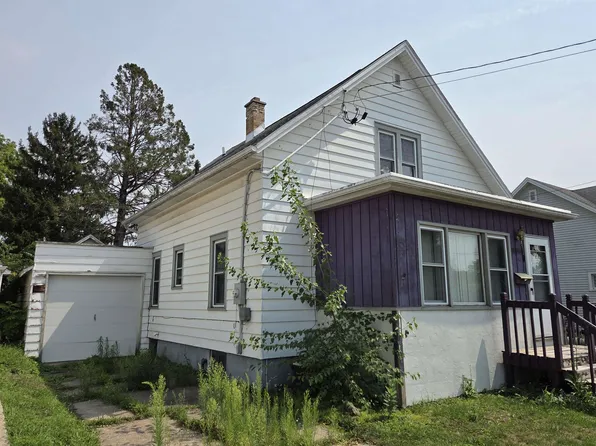 311 S Monroe St, Watertown, WI 53094