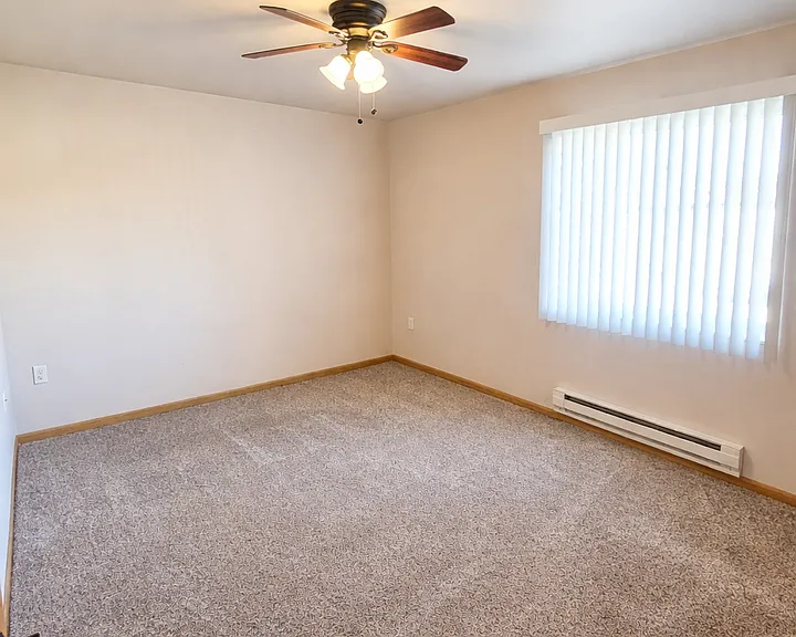 Berry Pointe Luxury Apartments — Photo 26