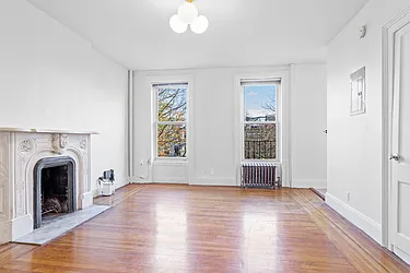 Rented by Level Group