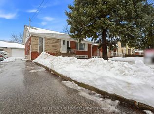 105 Hart Ave, Toronto, ON M1K3H3