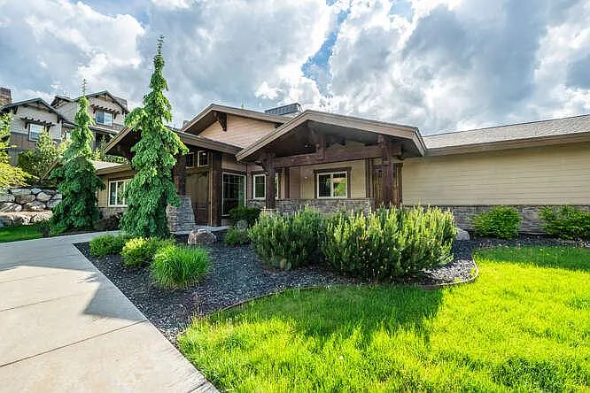 13281 N Alexis Dr — Photo 31