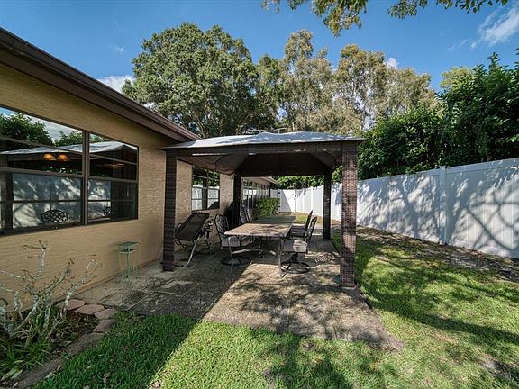 4th image of 9289 Rustic Pines Blvd E