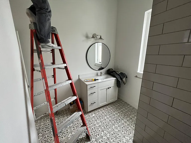 218 S Willson Ave #4 — Photo 2