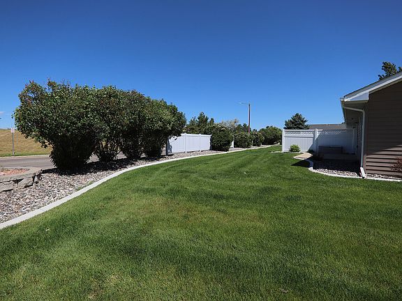 3rd image of 1717 Park Side Ct