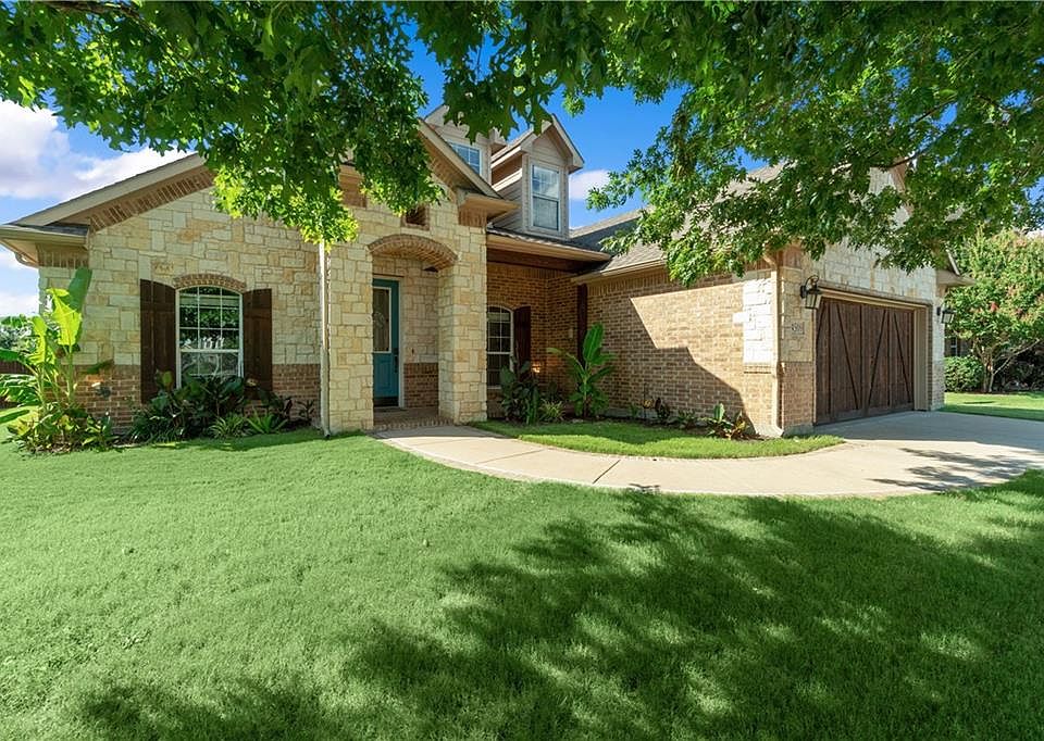 1st image of 4509 Woodcrest Ln