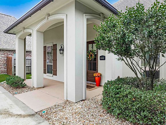 4th image of 16462 Parker Place Dr
