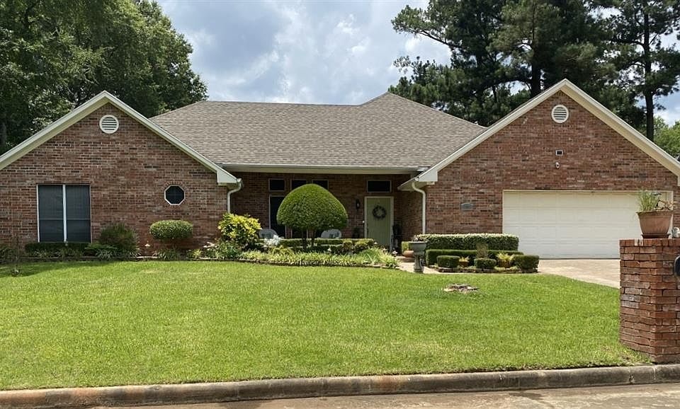 1st image of 305 Timber Brook Dr
