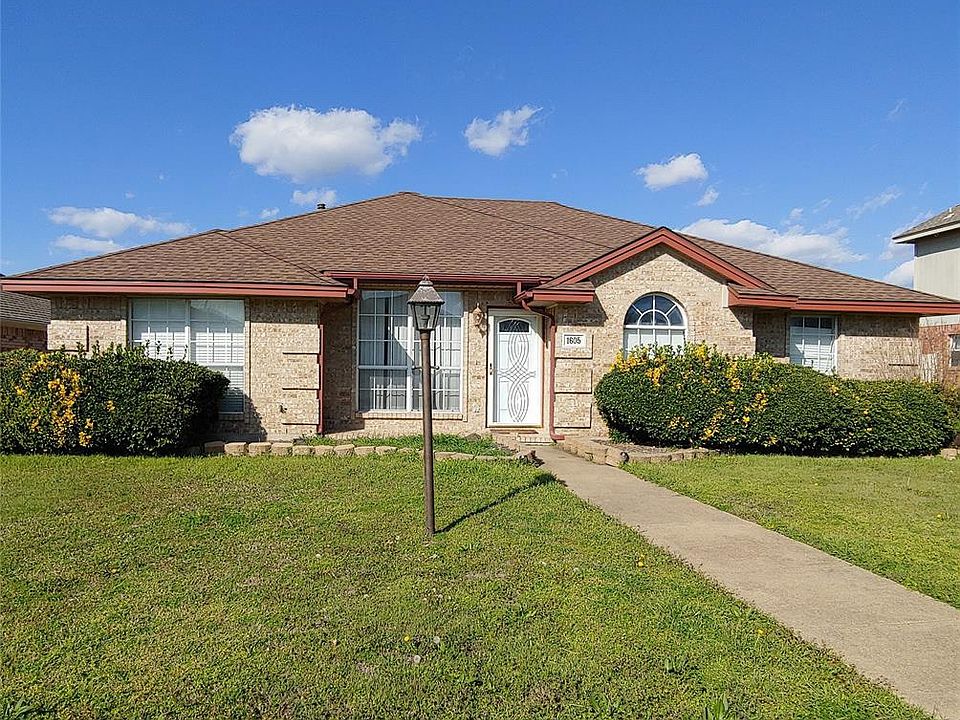 1st image of 1605 Worthington Ln