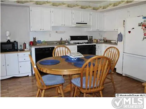 1212 Sandra Pl photo 1