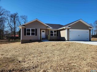 156 Sherwood Blvd, Fyffe, AL 35971