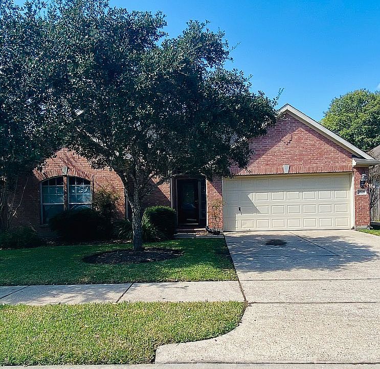 1st image of 3828 Armand Dr