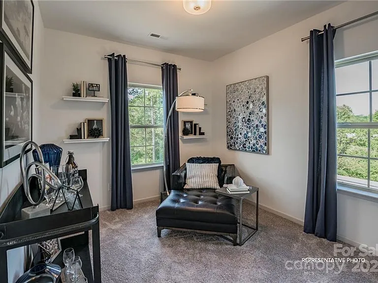 1116 Doveridge St — Photo 17