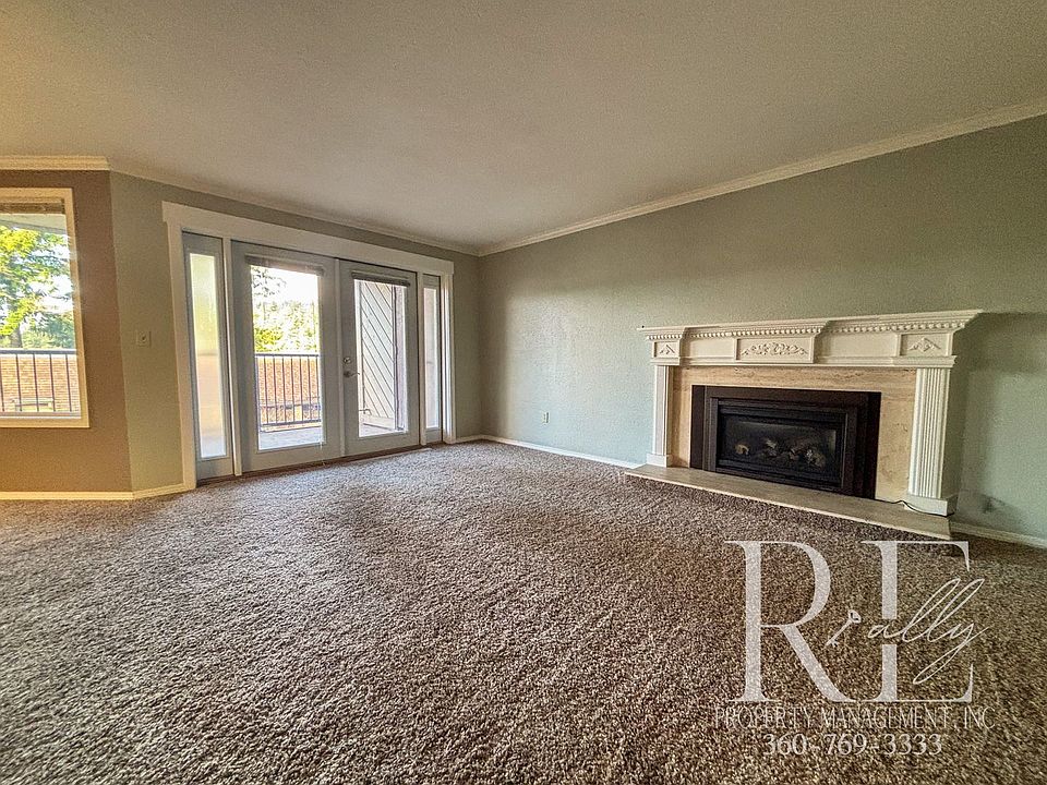 1st image of 921 Pershing Ave APT 103