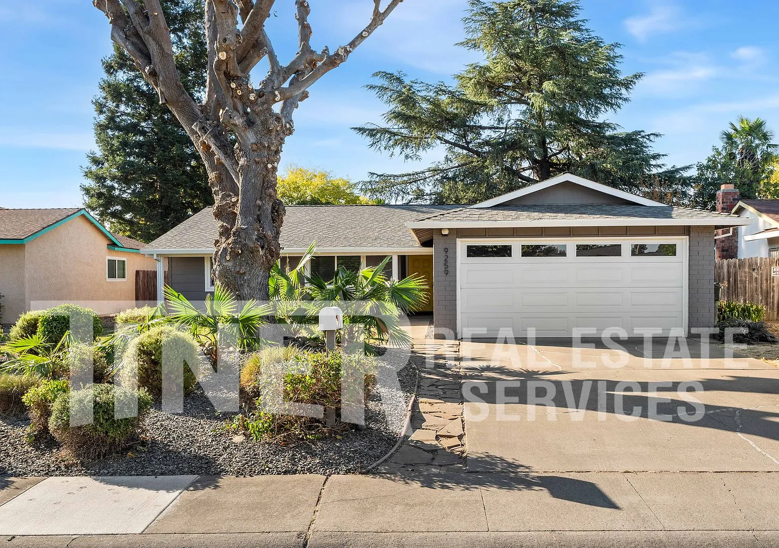 9259 Medallion Way - Tier 2 - Rosemont Home with Modern Updates — Photo 1