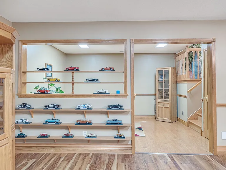 2923 Rutherford Dr — Photo 35