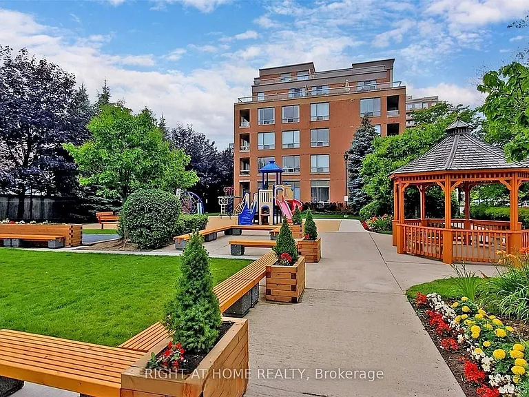 29 Northern Heights Dr #401 — Photo 15