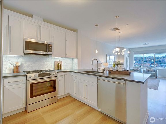 5th image of 1000 Aurora Avenue N #603