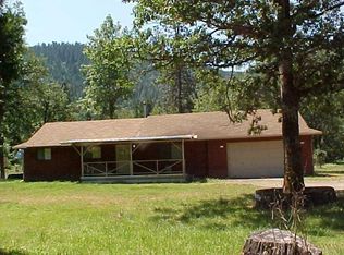 901 Placer Rd, Wolf Creek, OR 97497