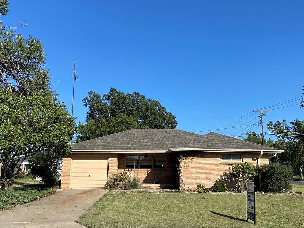 1300 Sheridan St, Great Bend, KS 67530 Zillow