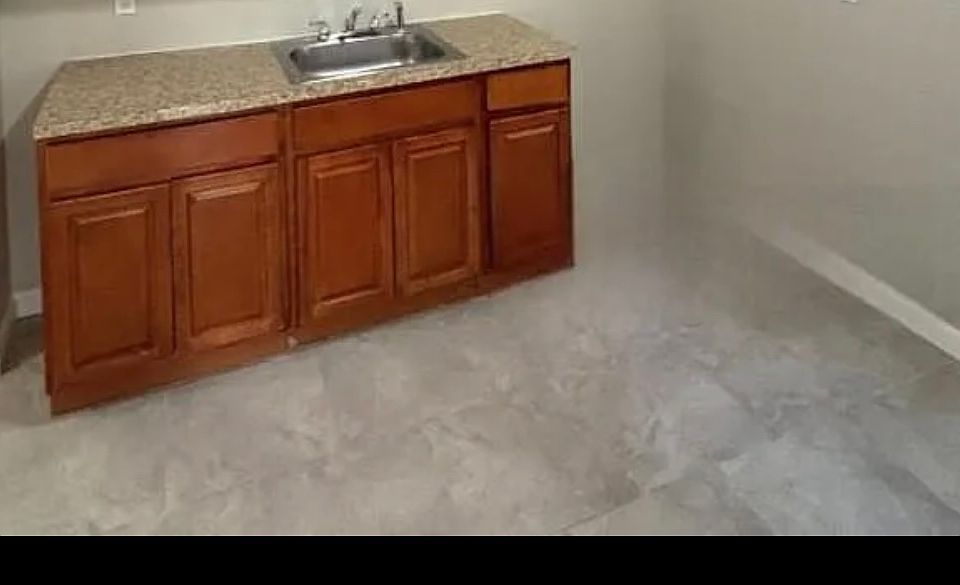 1st image of 58 N 13th St Floor 2
