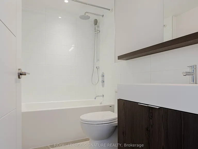 2525 Bathurst St #607 — Photo 7