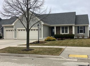 365 Indigo Dr, Port Washington, WI