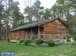 2 Normandy Dr, Sicklerville, NJ 08081