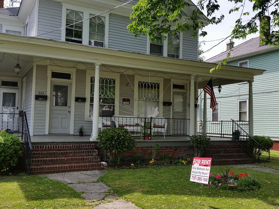 Receive mail from mailbox in front.entance to apt in back fr