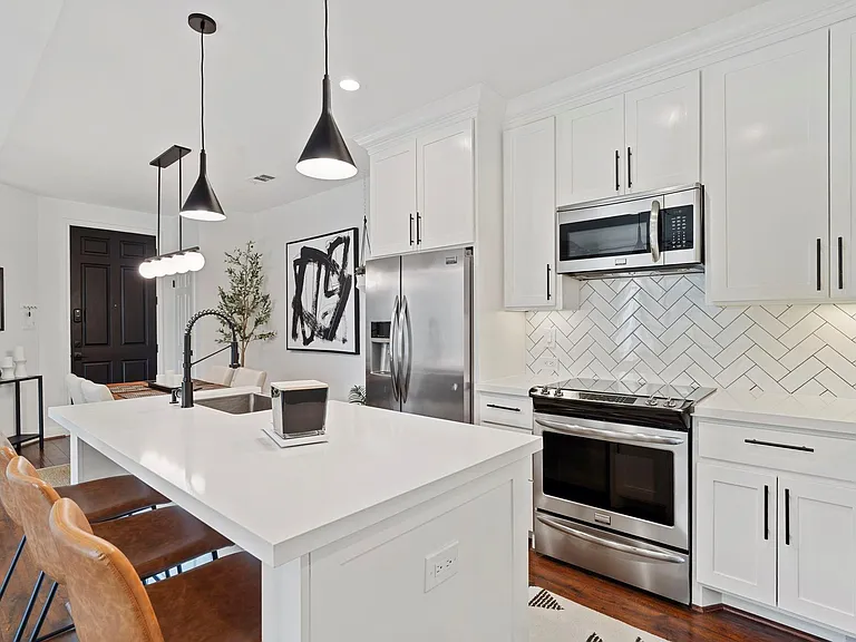 5200 Weslayan St #A-201 — Photo 20