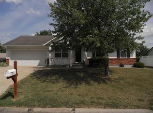 80 Royal Oaks Dr, O'Fallon, MO 63366