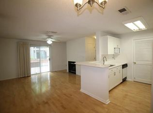 620 Granville Ct, Sandy Springs, GA 30328