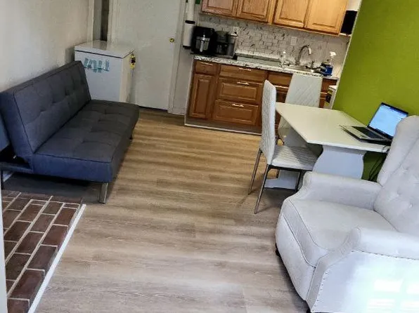 (undisclosed Address), Alexandria, VA 22310
