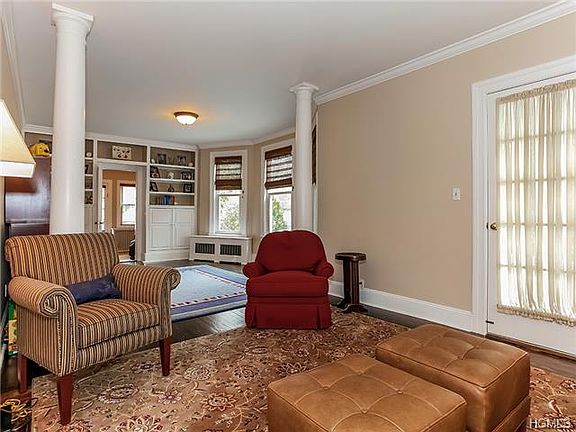 5th image of 307 Beach Ave