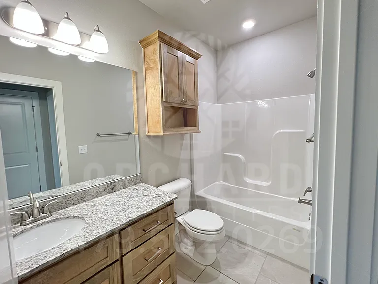 905 Jameson St — Photo 11