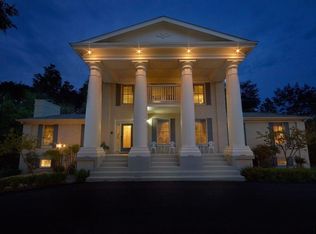 715 Oldham St, Pigeon forge, TN 37863