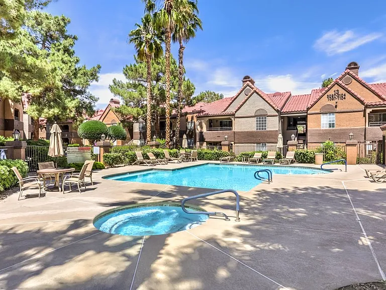 2200 Soutrh Fort Apache Rd — Photo 25